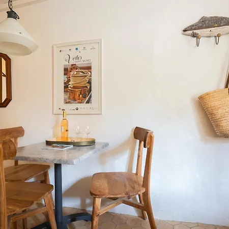 The Little House * Bormes-les-Mimosas